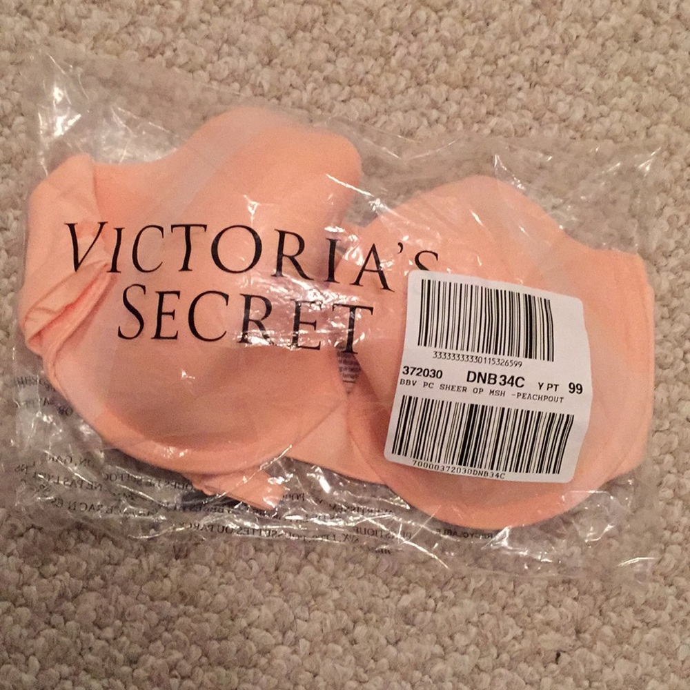 NEW! Victoria Secret bra